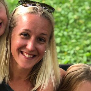 Meet your Posher, Nicole